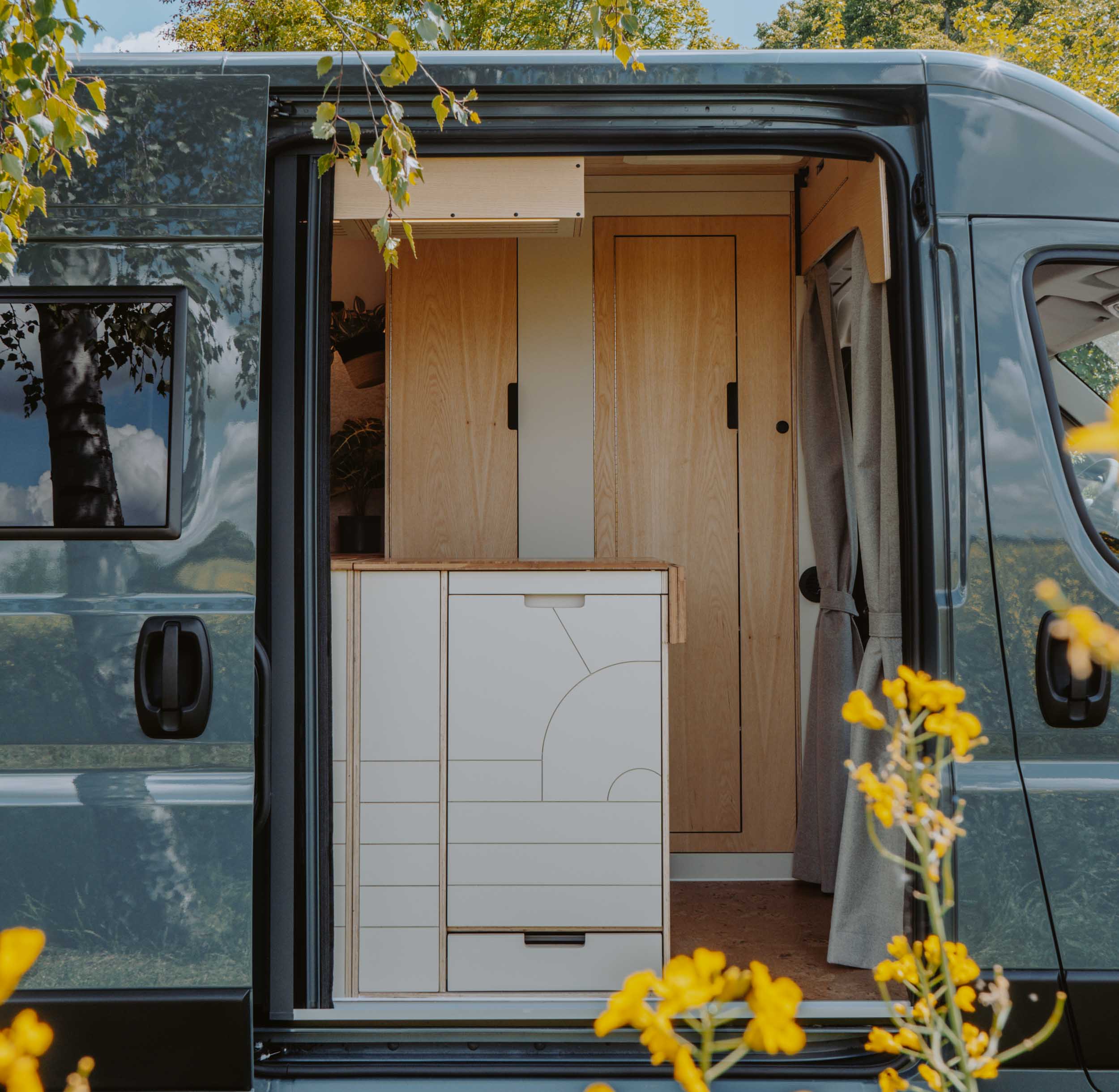 Leicht, modular, selbst gemacht: Camper-Ausbau mit der Campermanufaktur Berlin